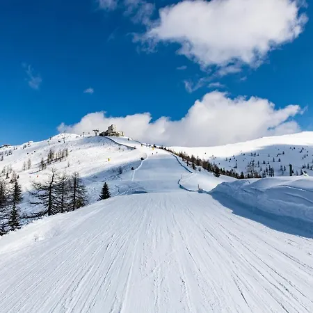 Διαμέρισμα Rmg Roses *